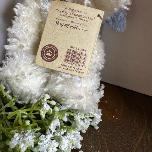 Boyds Bear Angel Iil Haley NWT 1988 - 2006
white bears with blue wings and halo - Picture 4 of 6